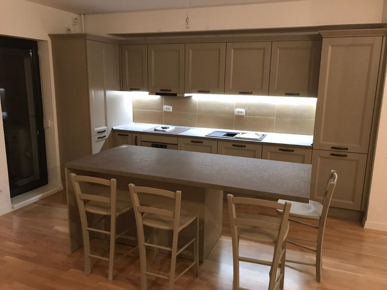 Proiecte de Bucătării Italiene CREO Kitchens – Design, Eleganță și Funcționalitate