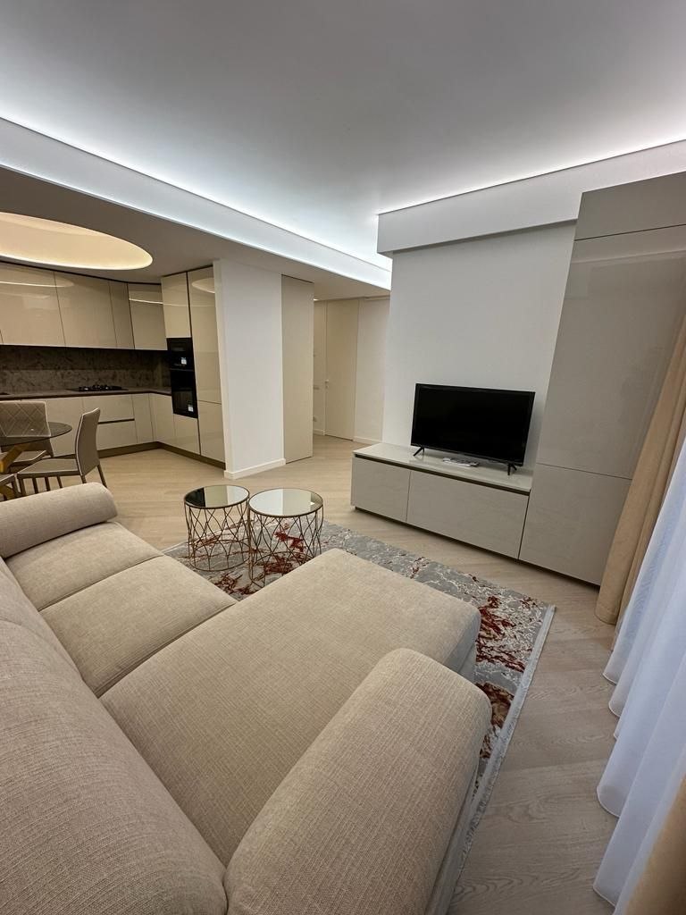 Proiecte de Livinguri și Bucătării Open-Space – Confort, Estetică și Calitate Premium